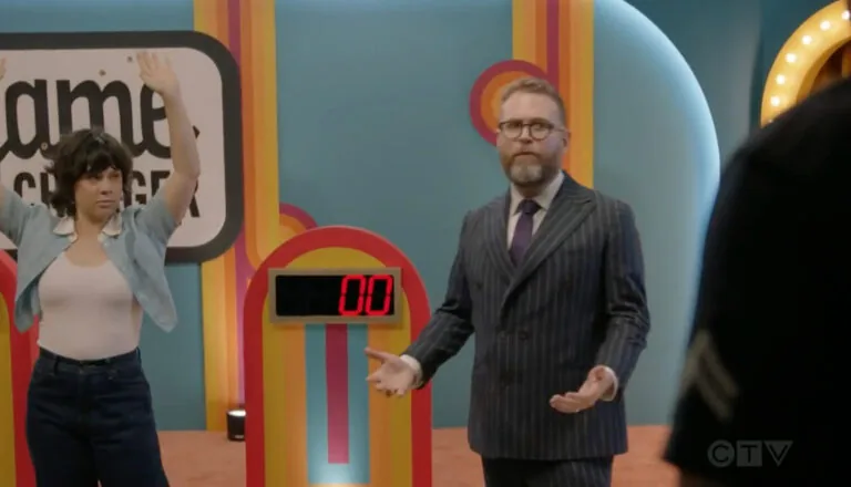 Момент из 9 серии 8 сезона